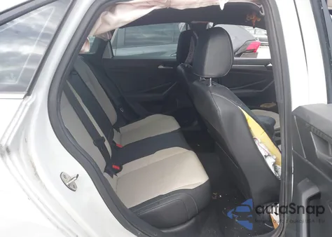 2019 Volkswagen Jetta 1.4T R-Line/1.4T S/1.4T Se from USA, damaged, VIN 3VWC57BU5KM101121